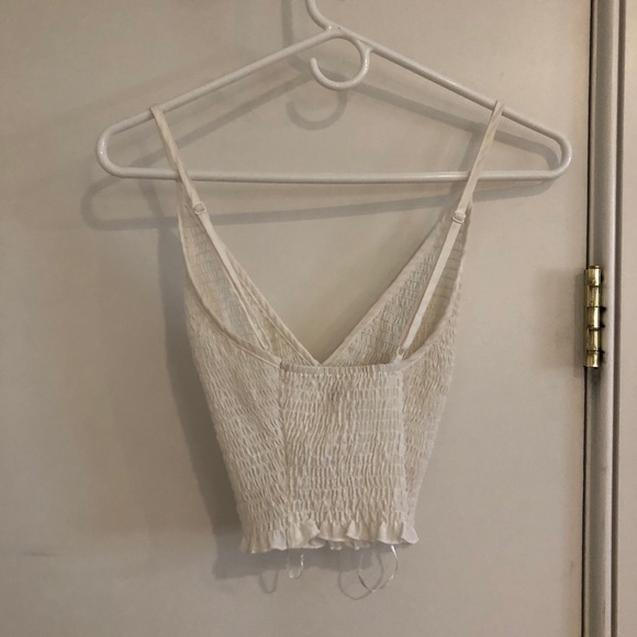 LF White Ruched Cropped Tank (S) - Picture 2 of 5